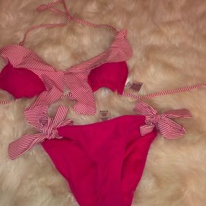 Jessica Simpson swimsuit